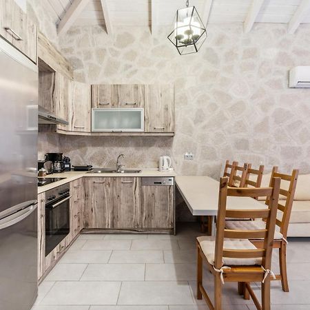 Milos Paradise Luxury Villas Áyios Nikítas 외부 사진