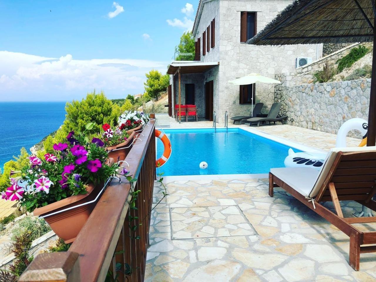 Milos Paradise Luxury Villas Áyios Nikítas 외부 사진